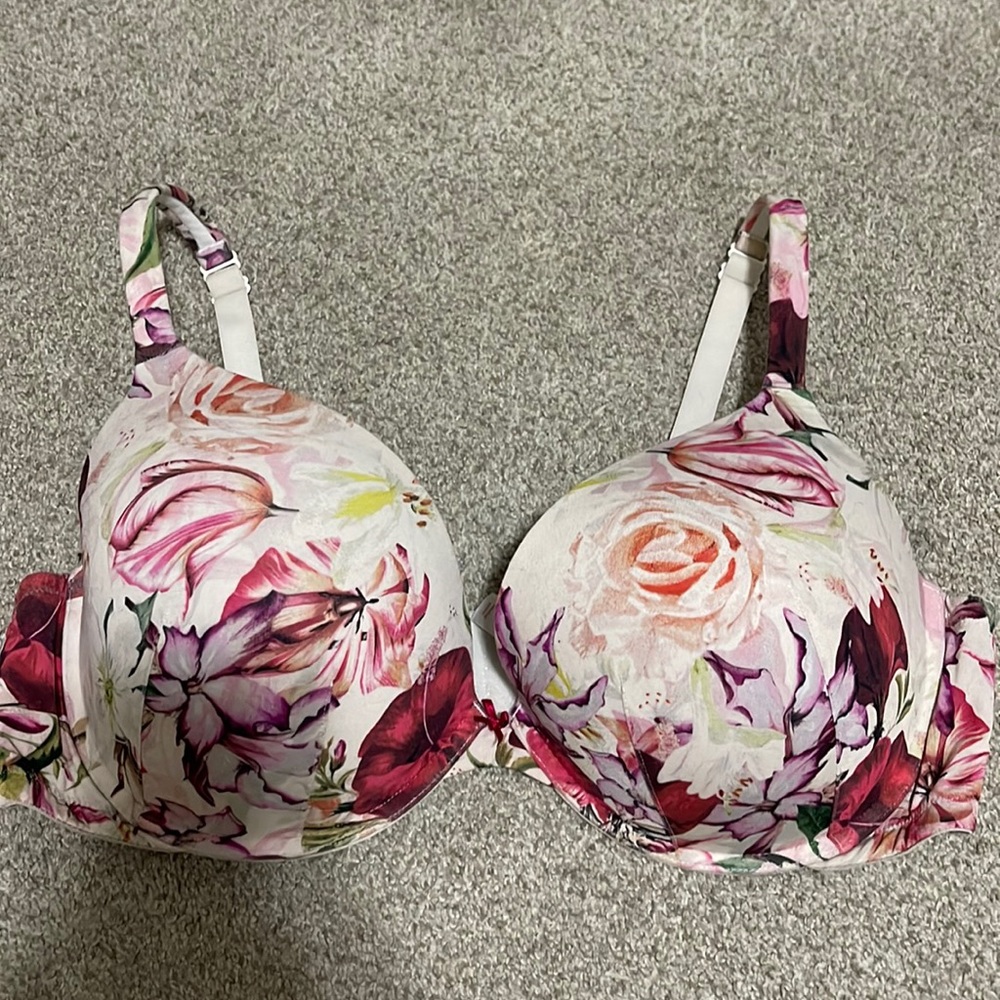 Lane Bryant Boost Plunge Bra